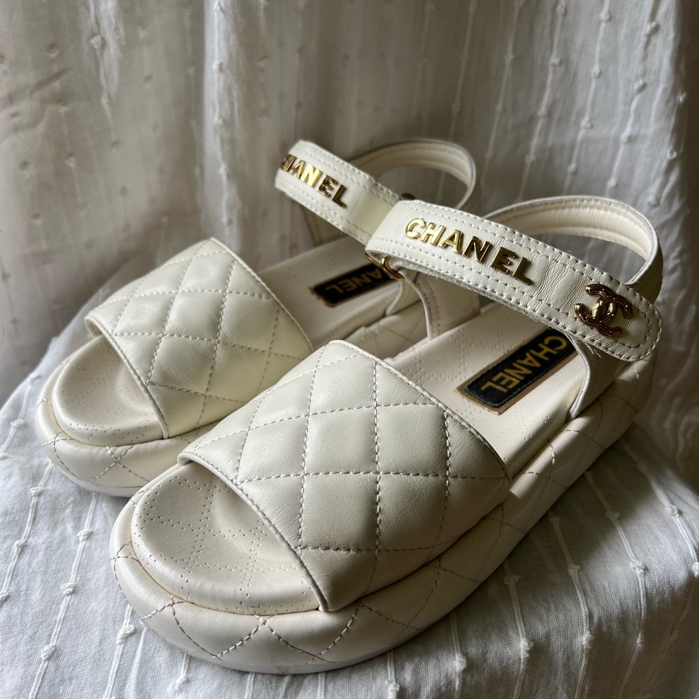 CHANEL Cream Quilted Sandals with Gold Accents